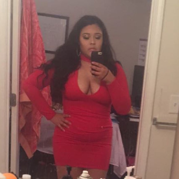 Fashion Nova sexy red mini dress - Picture 2 of 12